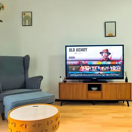 Zentrale Stadtwohnung Mit Kueche - Wifi I Centre With Kitchen * Ulma